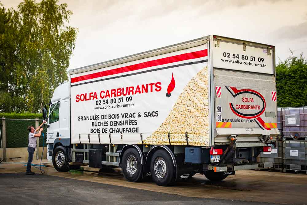 Livraison bois de chauffage, Pellet / Granulés en palette